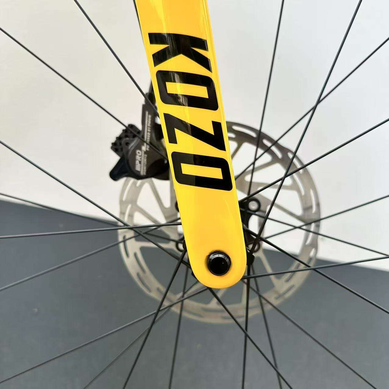 KOZO Limit Carbon Road Bike