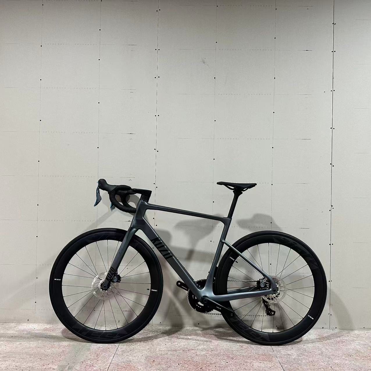 KOZO Limit Carbon Road Bike